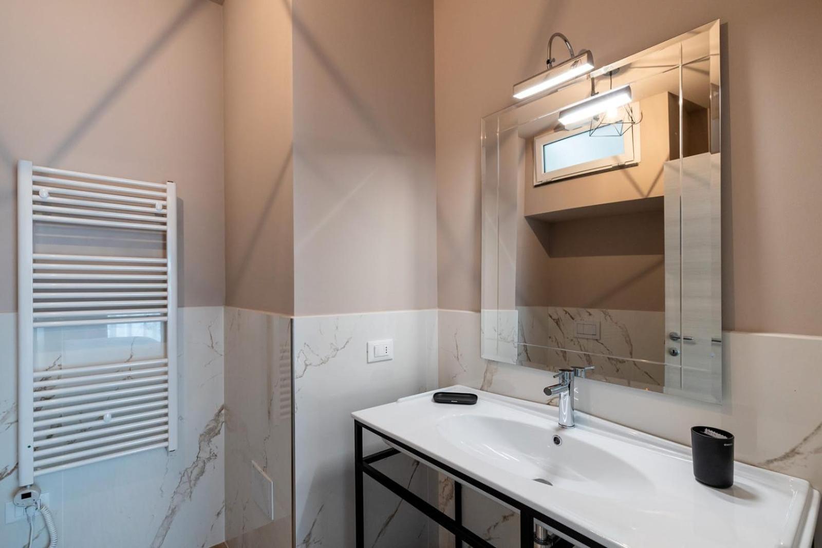 Mirto Blu Bed & Breakfast บอร์จิโอแวเรซซี ห้อง รูปภาพ