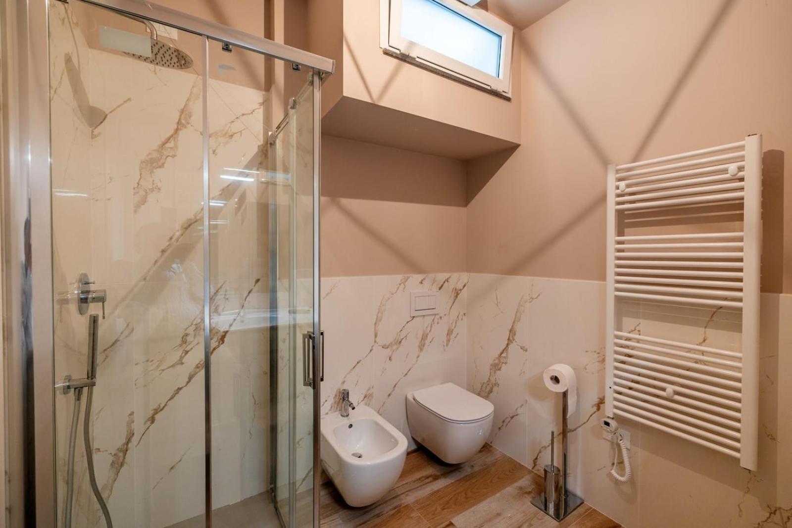 Mirto Blu Bed & Breakfast บอร์จิโอแวเรซซี ภายนอก รูปภาพ